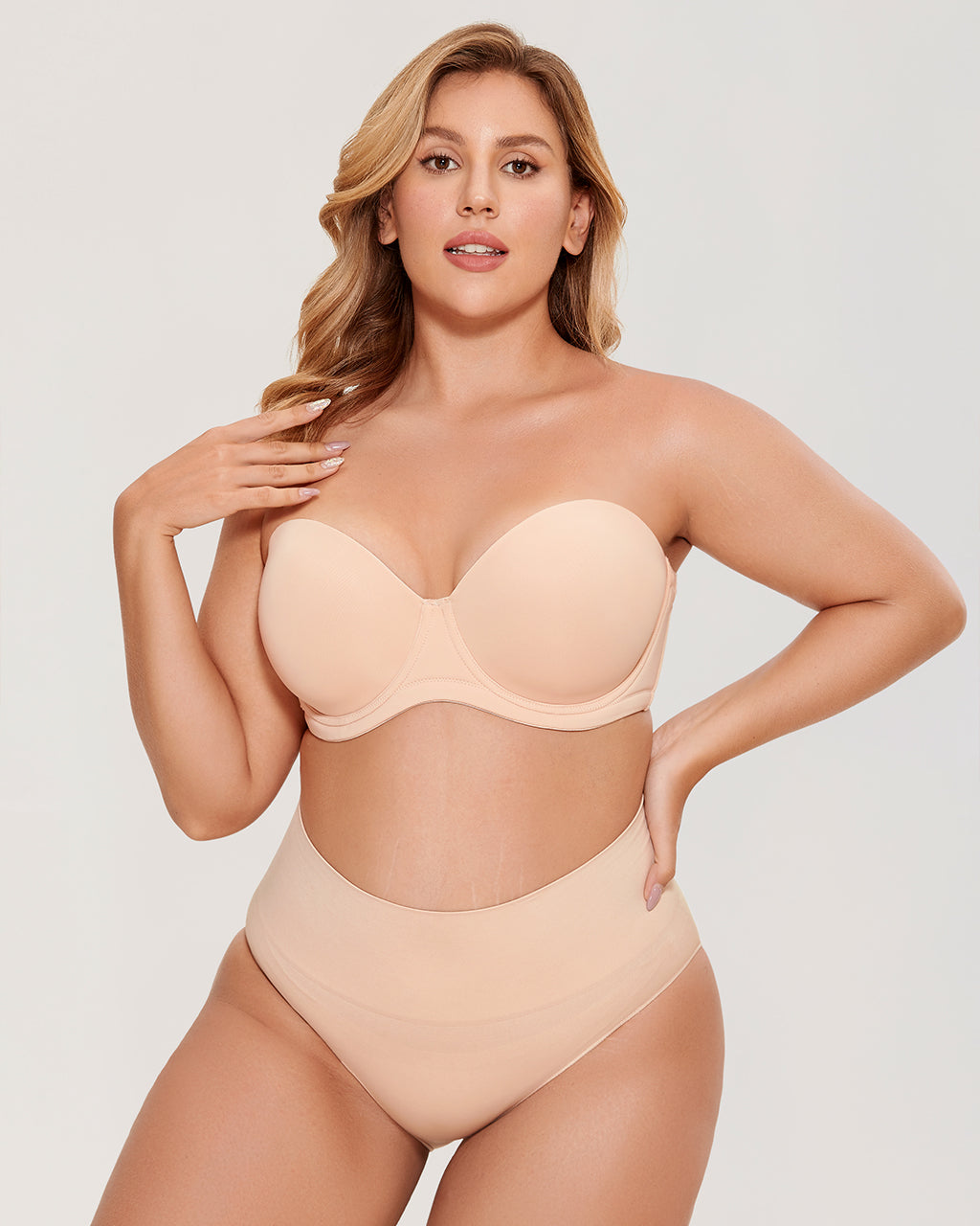 DELIMIRA Women's Underwire Non Padded Seamless Strapless Bra Plus Size  Taupe Tan 32B at  Women's Clothing store